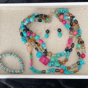 Three piece multi color jewelry set